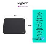 Logitech Mouse Pad Studio Series Alas Polos, Anti-Slip - Graphite